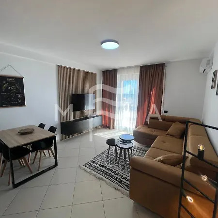 Dreamland House 698 Durrës